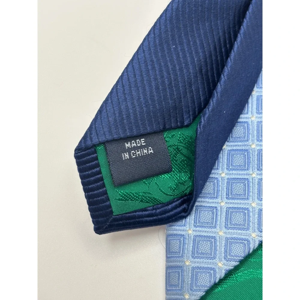 Tommy Hilfiger Mens Blue Geometric Square Pattern Silk Blend Necktie